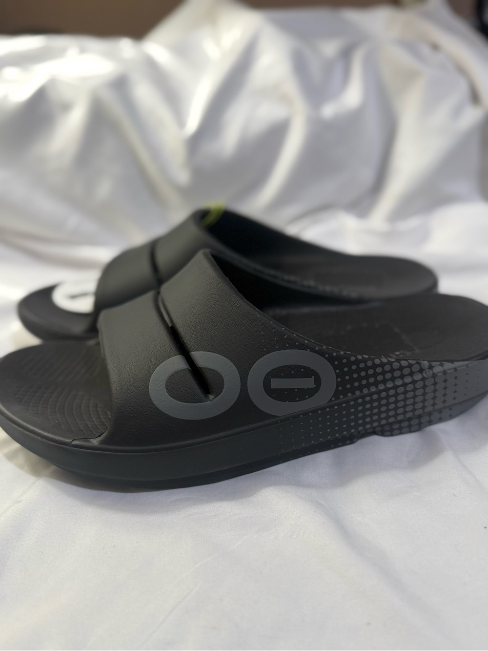 OOFOS Men's Ooahh Sport Slide Sandals M/Size 12 W/Size14